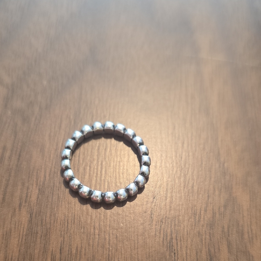 Tiffany & Co. Elegant Silver Beaded Ring Size 6